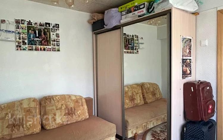 4-комнатная квартира · 58.2 м² · 3/5 этаж, Ауэзова 52в за 17 млн ₸ в Атырау, мкр Жилгородок — фото 2