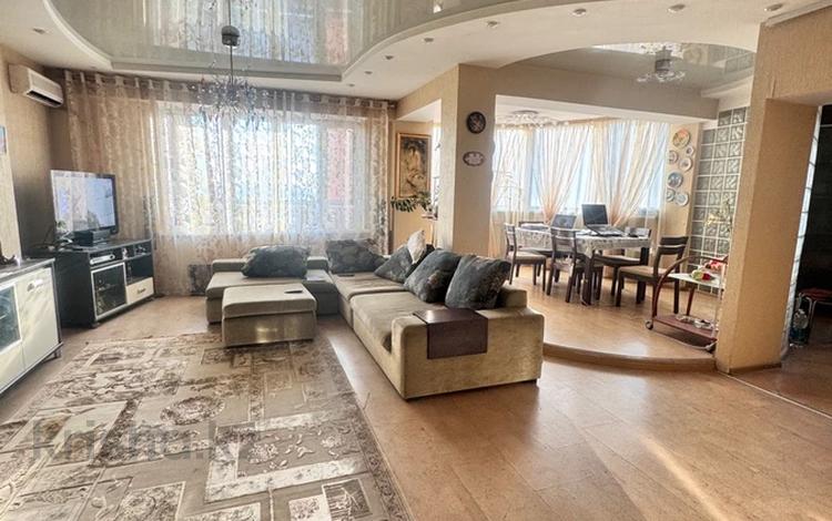 3-комнатная квартира · 111.2 м² · 6/13 этаж, Тараса Шевченко 8 за 55 млн 〒 в Астане, Сарыарка р-н — фото 28