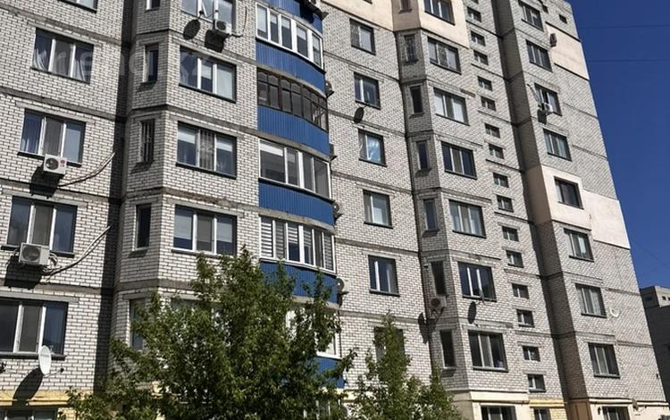 2-бөлмелі пәтер · 63 м² · 3/9 қабат, мкр. Жана Орда 5, бағасы: 22.5 млн ₸ в Уральске — фото 2
