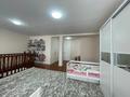 4-бөлмелі пәтер · 177 м² · 5/5 қабат, Байгазиева 35а — Центр за казпочтой, бағасы: 45 млн ₸ в Каскелене — фото 15