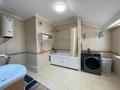 4-бөлмелі пәтер · 177 м² · 5/5 қабат, Байгазиева 35а — Центр за казпочтой, бағасы: 45 млн ₸ в Каскелене — фото 18