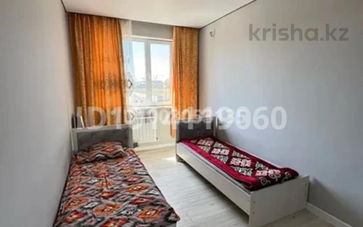2-комнатная квартира · 67 м² · 3/7 этаж, мкр Кайрат 135/4 за 300 000 ₸ в Алматы, Турксибский р-н — фото 2