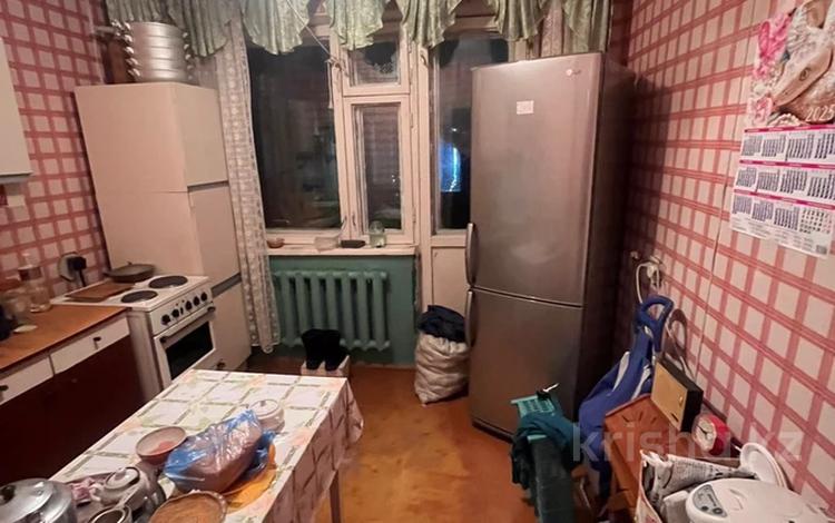 1-комнатная квартира · 34 м² · 4/10 этаж, Назарбаева — Есть торг за 14.5 млн 〒 в Павлодаре — фото 2