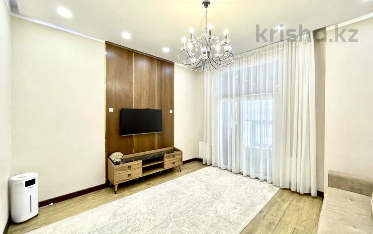 3-комнатная квартира, 120 м², 2/8 этаж, Шамши Калдаякова за 99 млн 〒 в Астане, Алматы р-н — фото 16