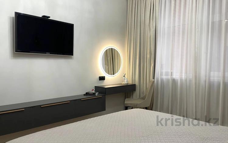 2-комнатная квартира · 70 м² · 6/16 этаж, Манаса за 89 млн 〒 в Алматы, Алмалинский р-н — фото 8