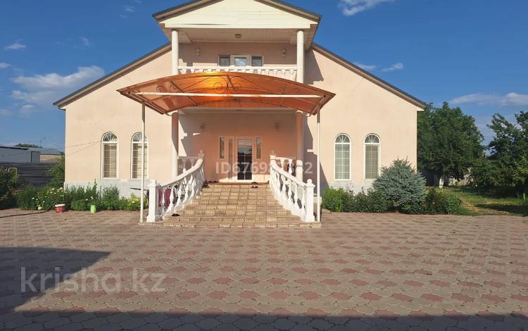 Жеке үй · 10 бөлме · 350 м² · 25 жүзд., Мусабекова 124, бағасы: 70 млн ₸ в Мерке — фото 41