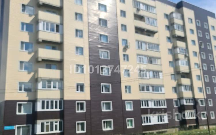 2-бөлмелі пәтер · 66.4 м² · 5/9 қабат, Есенберлина 10/1, бағасы: 26 млн ₸ в Усть-Каменогорске — фото 2