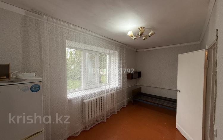 3-бөлмелі пәтер · 51 м² · 1/2 қабат, Улица Тамабаева, 10 3, бағасы: 12 млн ₸ в Аксае — фото 2