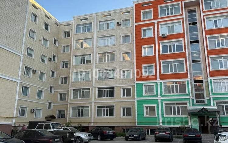 2-бөлмелі пәтер · 66.8 м² · 3/6 қабат, 38-й мкр 1, бағасы: 16 млн ₸ в Актау — фото 2