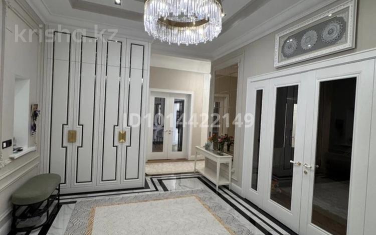 Отдельный дом · 7 комнат · 290 м² · 9 сот., мкр Самал, Акрам Ахмирова 55 за 141 млн ₸ в Атырау — фото 20