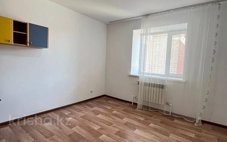 3-комнатная квартира · 75.5 м² · 2/9 этаж, жилой массив Есет Батыр, жилой массив Есет Батыр 4 за 20.5 млн ₸ в Актобе — фото 2