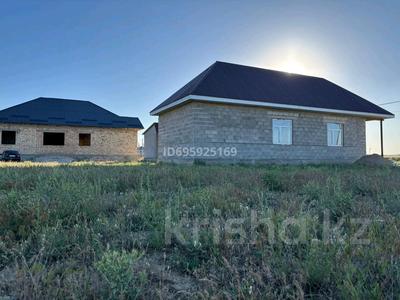 Үйдің бір бөлігі · 4 бөлме · 90 м² · 9 жүзд., Жаңақұрылыс 81, бағасы: 8 млн ₸ в Айша-Биби
