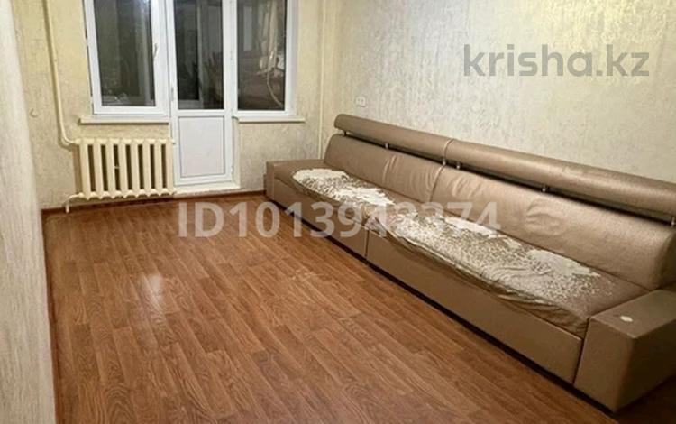 3-бөлмелі пәтер · 60 м² · 4/5 қабат, Акбулак ш/а. 18, бағасы: ~ 14 млн ₸ в Таразе, мкр Акбулак — фото 2