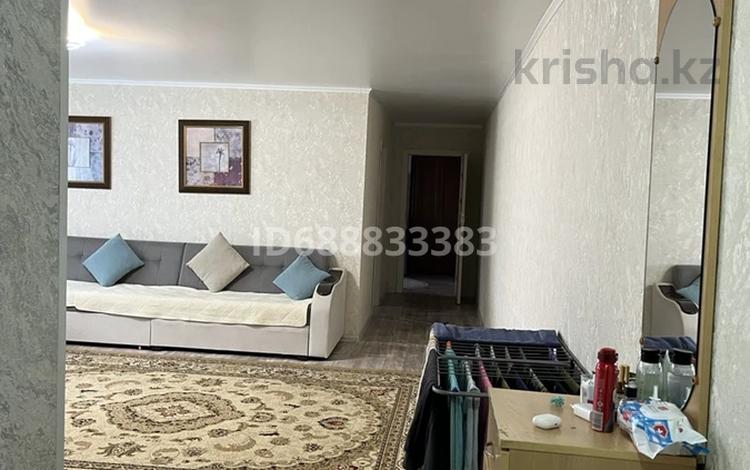 3-комнатная квартира, 80 м², 2/5 этаж, Ауэзова 102 за 22.5 млн 〒 в Щучинске — фото 2