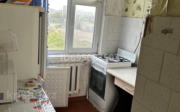2-комнатная квартира · 47 м² · 5/5 этаж, мкр 8 290 за 9.9 млн ₸ в Актобе — фото 2