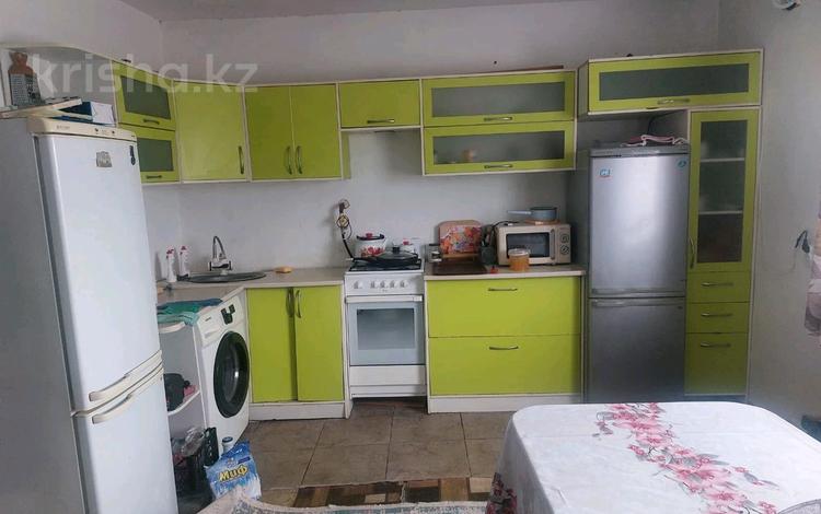Жеке үй · 4 бөлме · 100 м² · 10 жүзд., Сулутор, бағасы: 14.5 млн ₸ в Талдыкоргане, село Ынтымак — фото 2