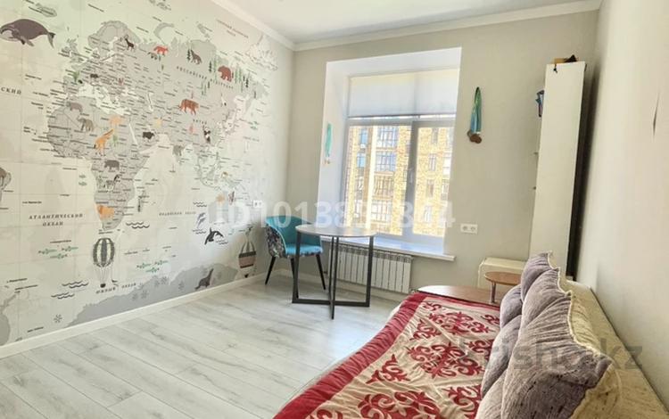 3-комнатная квартира · 94 м² · 5/10 этаж, мкр Юго-Восток, Байкен Ашимова 15 за 65 млн ₸ в Караганде, Казыбек би р-н — фото 2