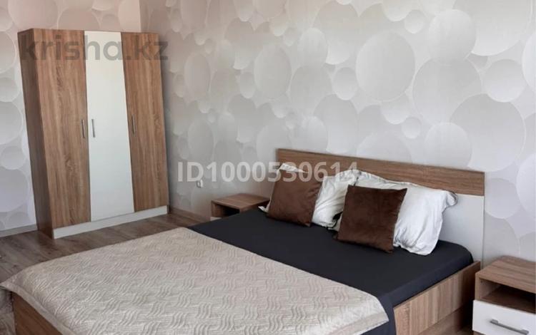 2-комнатная квартира · 70 м² · 6/9 этаж, Береке 51 за 17 000 〒 в Костанае — фото 8