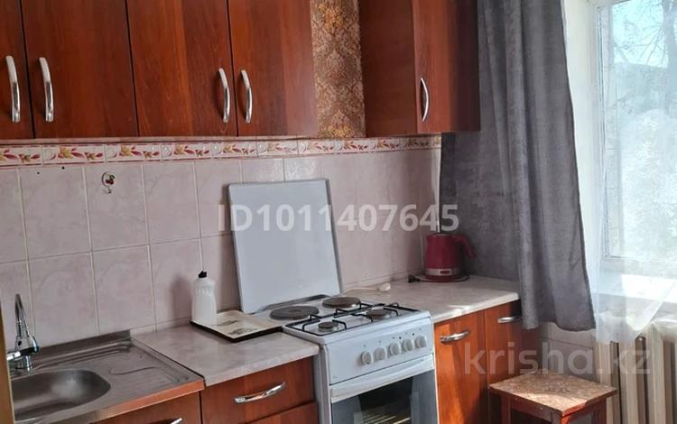1-комнатная квартира · 31 м² · 2/5 этаж, ул. Гагарина 260 за 110 000 〒 в Семее, Красный Кордон — фото 2