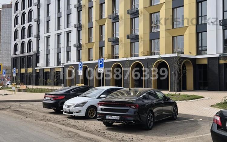 1-комнатная квартира · 41.5 м² · 6/12 этаж, Улица Жошы хан 17 за 34 млн ₸ в Астане, Есильский р-н — фото 2