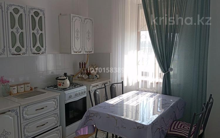 2-бөлмелі пәтер · 60 м² · 1/5 қабат, Лебый берег 48, бағасы: 180 000 ₸ в  — фото 2