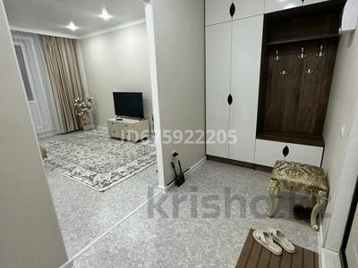 1-комнатная квартира · 50 м² · 5/5 этаж, мкр Юго-Восток, Степной 2 9 за 12 000 〒 в Караганде, Казыбек би р-н