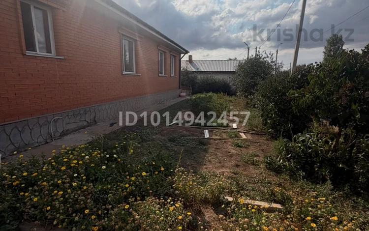 Жеке үй · 4 бөлме · 120 м² · 15 жүзд., Байтерек, бағасы: 43 млн ₸ в Астане — фото 2