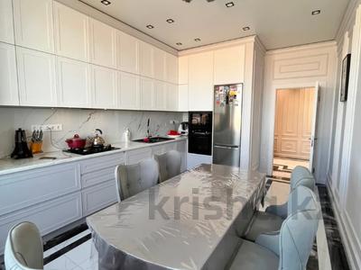 4-комнатная квартира · 122.8 м² · 9/9 этаж, мкр Нурсая, Абулхайыр хана 74-5 за 72 млн ₸ в Атырау