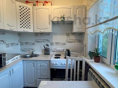3-комнатная квартира · 63 м² · 5/5 этаж, 18 микрорайон 22 — ТД Фелида за 13 млн ₸ в Караганде, Алихана Бокейханова р-н