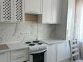 2-комнатная квартира · 55 м² · 9/9 этаж, Шахтеров 31 а за 230 000 〒 в Караганде, Казыбек би р-н — фото 2