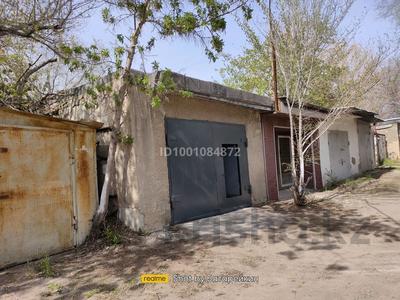 Гаражи и паркинги в Карагандинской обл.: Гараж · 24 м² · мкр Новый Город, Комиссарова 32а за ~ 5.3 млн 〒 Гараж · 24 м² · мкр Новый Город, Комиссарова 32а за ~ 5.3 млн 〒 в Караганде, Казыбек би р-н