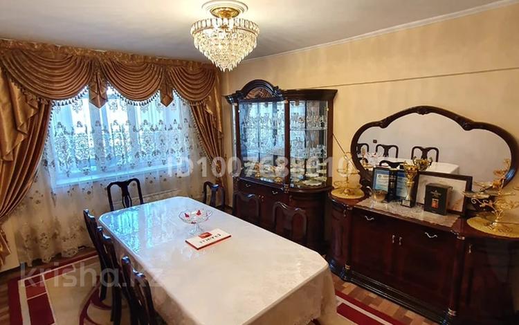 4-бөлмелі пәтер · 100 м² · 2/5 қабат, Тынышбаева 3 — Сейфуллина Тынышбаева, бағасы: 46 млн ₸ в Алматы, Турксибский р-н — фото 6
