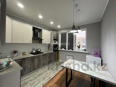 3-бөлмелі пәтер · 75 м² · 4/5 қабат, мкр Саялы, бағасы: 300 000 〒 в Алматы, Алатауский р-н