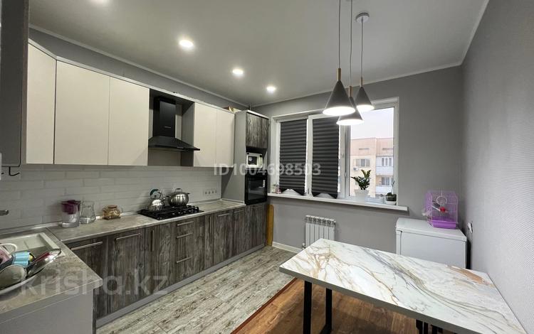 3-комнатная квартира · 75 м² · 4/5 этаж, мкр Саялы за 300 000 ₸ в Алматы, Алатауский р-н — фото 2