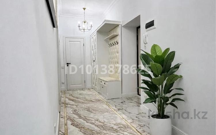 3-комнатная квартира · 85 м² · 1/10 этаж, Култегин 15 за 56.8 млн ₸ в Астане, Нура р-н — фото 2