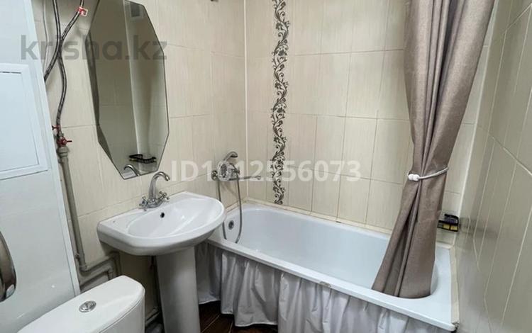1-бөлмелі пәтер · 33 м² · 1/5 қабат, 2 мкр 33, бағасы: 5 млн ₸ в Степногорске — фото 4