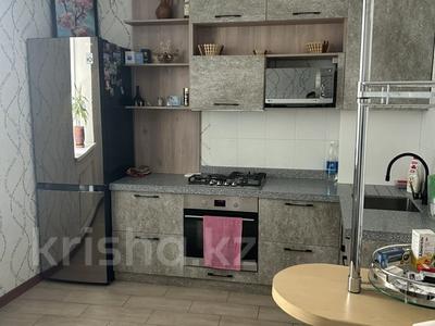 3-бөлмелі пәтер · 115 м² · 3/5 қабат, Куйщи дина 11/1 — Сатпаева, бағасы: 45 млн ₸ в Астане, Алматы р-н