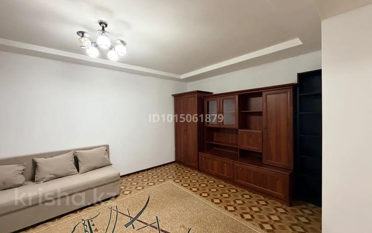 1-комнатная квартира · 30.2 м² · 4/4 этаж, Жарокова 182 за 250 000 ₸ в Алматы, Бостандыкский р-н — фото 2