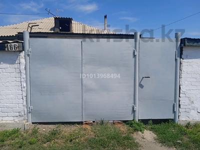 Отдельный дом · 3 комнаты · 76.8 м² · 76.8 сот., Морозова 166 за 16 млн ₸ в Семее