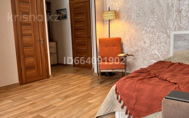 1-комнатная квартира · 35 м² · 4/5 этаж, Кенесары 23 за 25 000 ₸ в Бурабае — фото 99