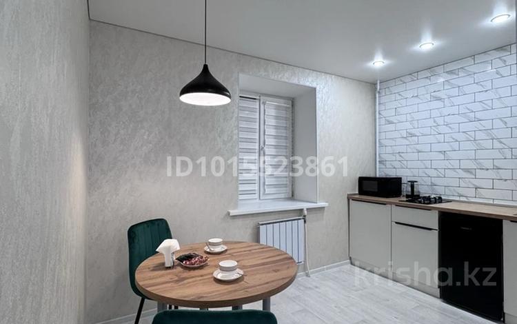 1-комнатная квартира · 40 м² · 1/5 этаж, Юбилейный 19 — ТРЦ ПЛАЗА, НИШ, СМ «City”, Ледовая Арена, Жастар Сарайы, Тобол Арена за 3 000 ₸ в Костанае — фото 2