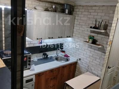 Продажа квартир в Павлодарской обл.: 1-комнатная квартира · 18 м² · 5/5 этаж, Камзина 160 за 7.5 млн 〒 1-комнатная квартира · 18 м² · 5/5 этаж, Камзина 160 за 7.5 млн 〒 в Павлодаре