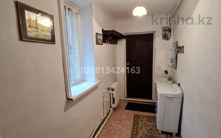 Отдельный дом · 2 комнаты · 15 м² · 6 сот., мкр. Алмагуль, Грибоедова 41 — Грибоедова 41 за 25 млн ₸ в Атырау — фото 2