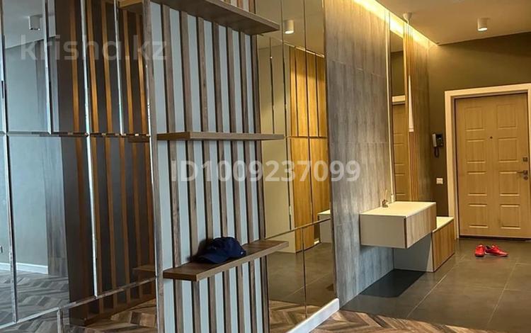 3-комнатная квартира · 110 м² · 8/10 этаж, Абикен Бектуров 3/1 за 700 000 〒 в Астане, Есильский р-н — фото 2