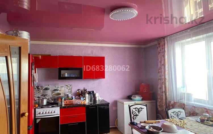 Отдельный дом · 3 комнаты · 105 м² · 10 сот., Сортировка, Железнодорожная 14 за 12.5 млн ₸ в Караганде, Алихана Бокейханова р-н — фото 3