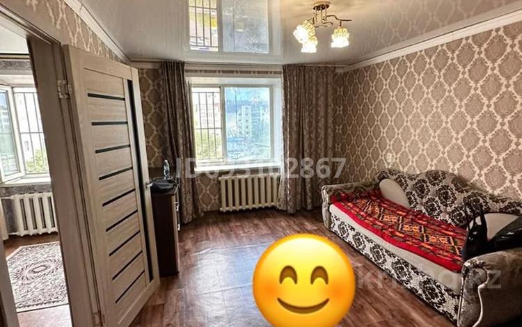 2-бөлмелі пәтер, 44 м², 4/6 қабат ай сайын, Назарбаева 2г, бағасы: 120 000 〒 в Кокшетау — фото 2