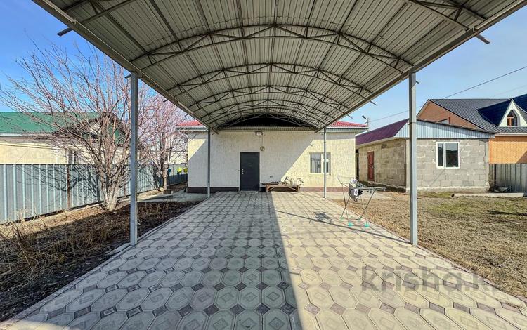 Отдельный дом · 7 комнат · 240 м² · 6 сот., Сырттанова 29 за 38 млн 〒 в Талдыкоргане — фото 2