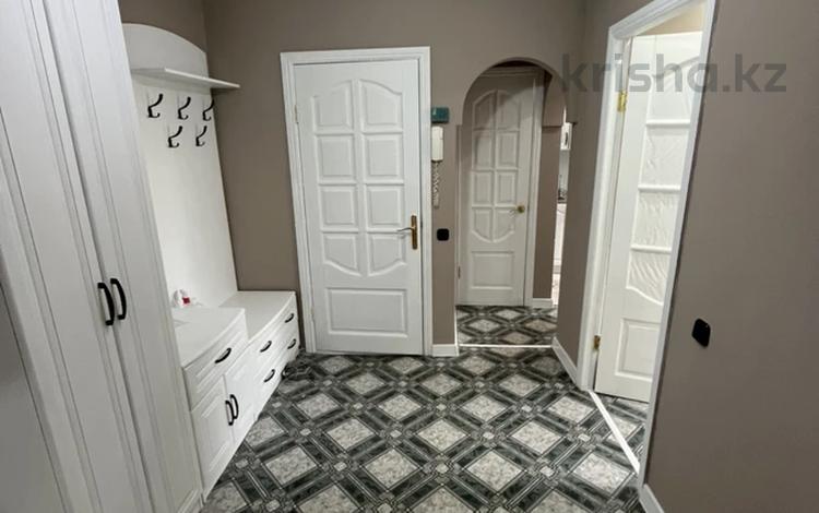 3-бөлмелі пәтер · 62.5 м² · 3/9 қабат, мкр 4 10, бағасы: 23 млн ₸ в Уральске — фото 3