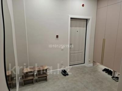 2-бөлмелі пәтер · 90 м² · 9/18 қабат, Туркестан 2, бағасы: 56 млн ₸ в Астане, Есильский р-н