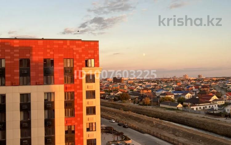 2-комнатная квартира · 77.2 м² · 8/9 этаж, мкр Нурсая, Абулхайыр хана 74-5 за 55 млн ₸ в Атырау — фото 2